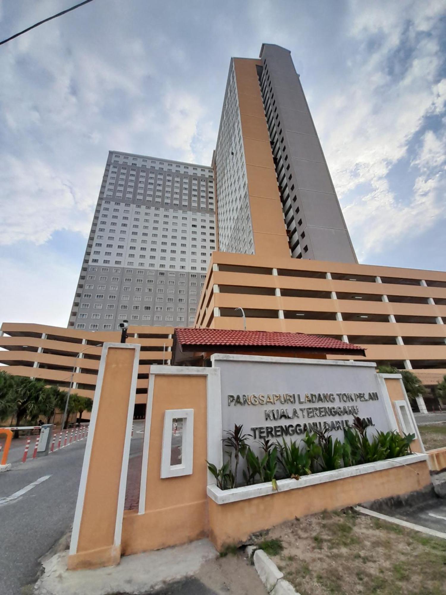 Adinda Homestay Kuala Terengganu Buitenkant foto